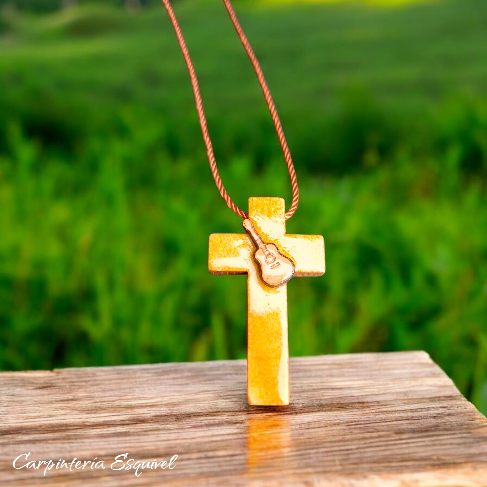 Cruz de madera económica para coro